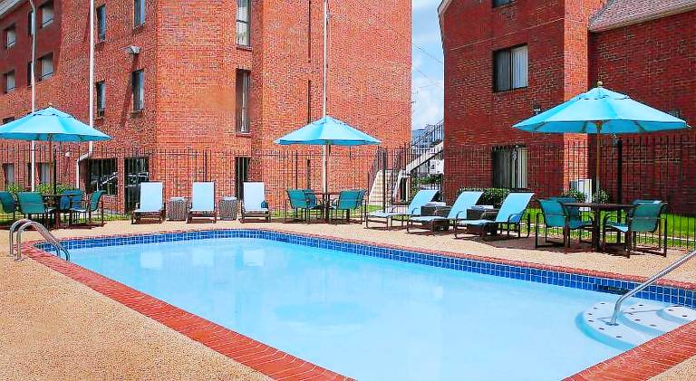 Sonesta Simply Suites Memphis East Poplar Pike — photo 4