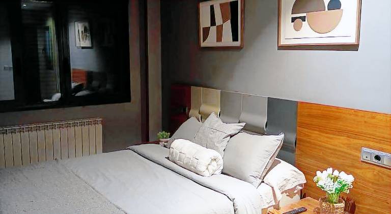 Villa with hot tub | Pet-friendly — photo 2