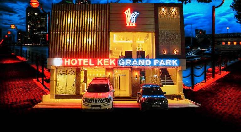 HOTEL KEK GRAND PARK (AIRPORT HOTEL) — photo 3