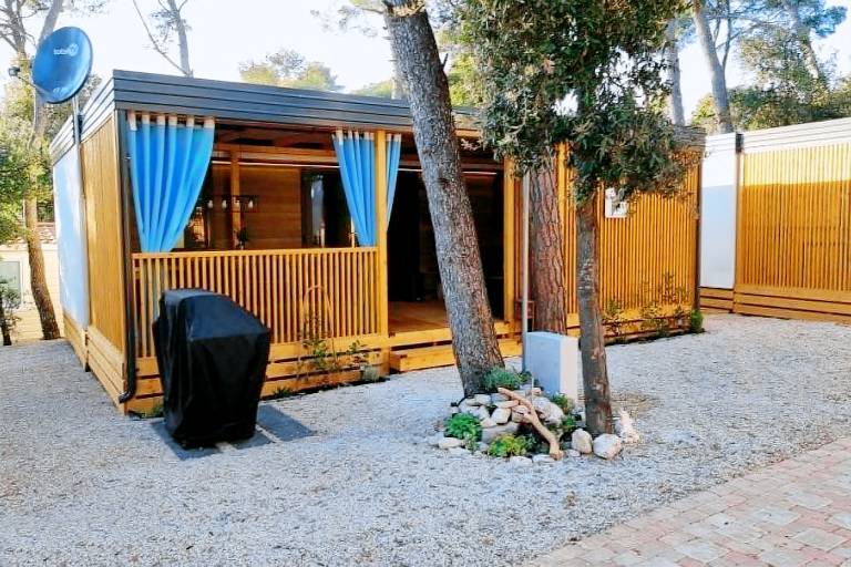 Holiday apartment with patio & barbecue in Biograd na Moru