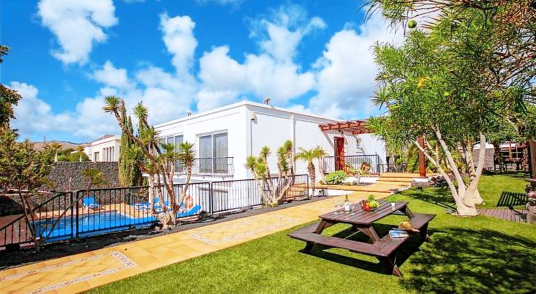 Villa with pool | Pet-friendly in Yaiza