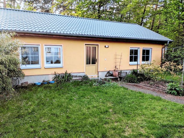 Haus im Wald Eulennest