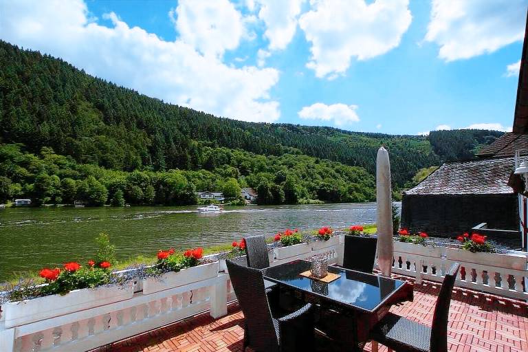 Fully equipped pleasant house with pool, terrace & barbecue | Pets allowed — photo 2