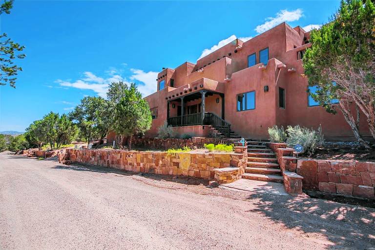 House Santa Fe