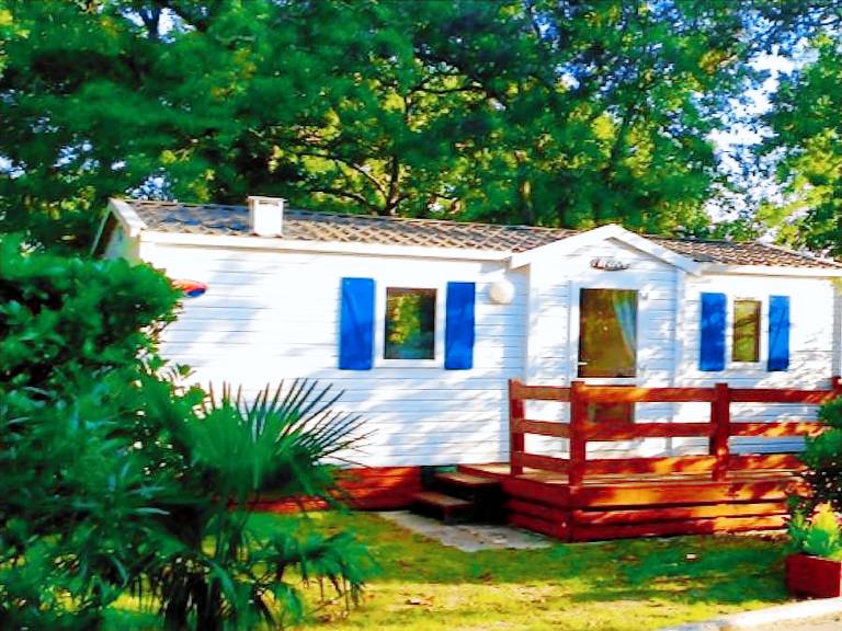 Mobile home with heated pool & terrace — photo 4