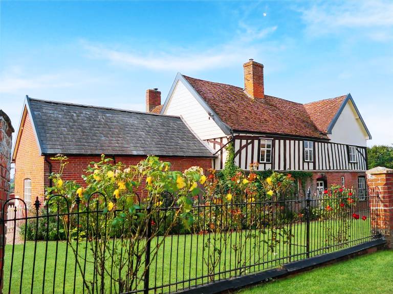 Cottage  Pin Mill