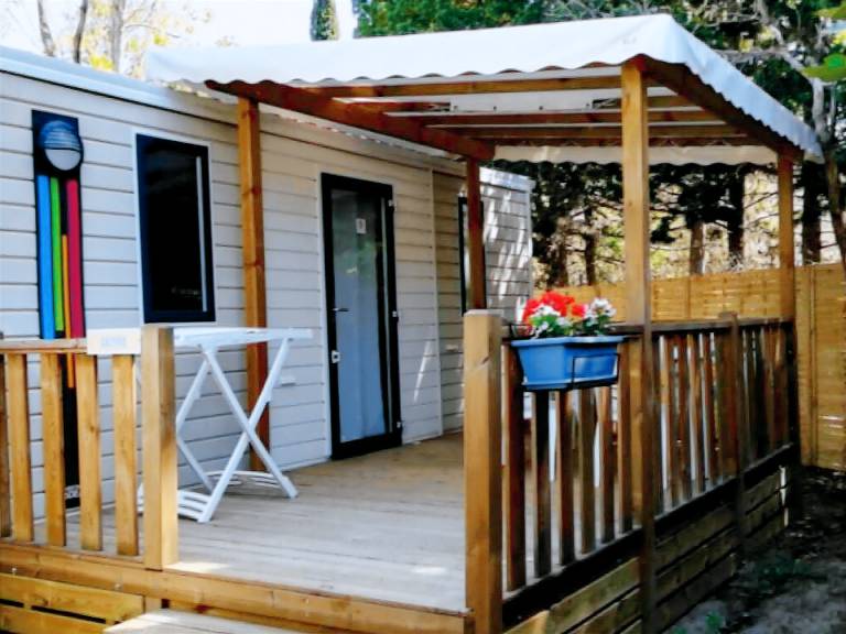 Mobile home | Pets allowed — photo 2