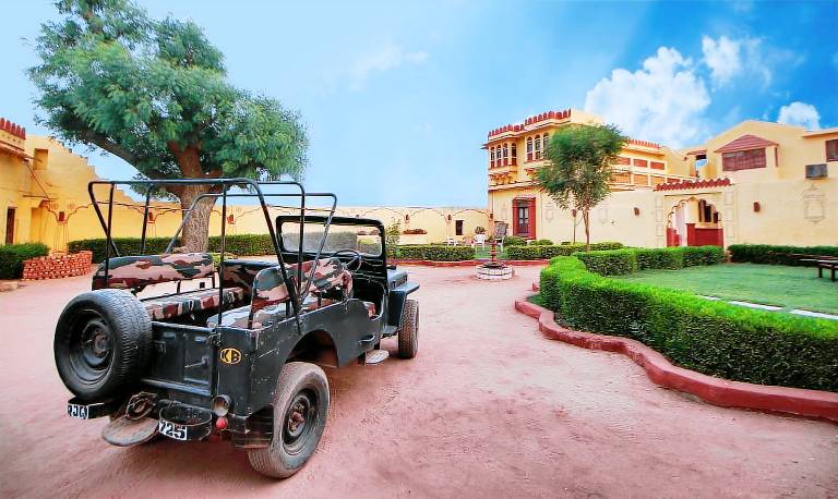 Resort Jawai Bandh