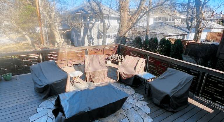 Fully equipped beautiful vacation home with patio | Pets allowed — photo 3