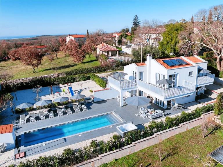 Vila  Bonaci