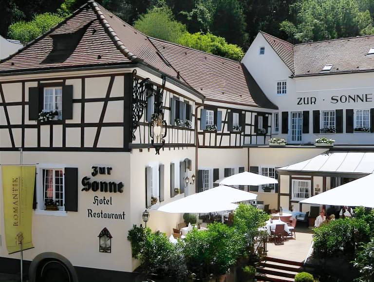 Romantik Hotel zur Sonne in Badenweiler