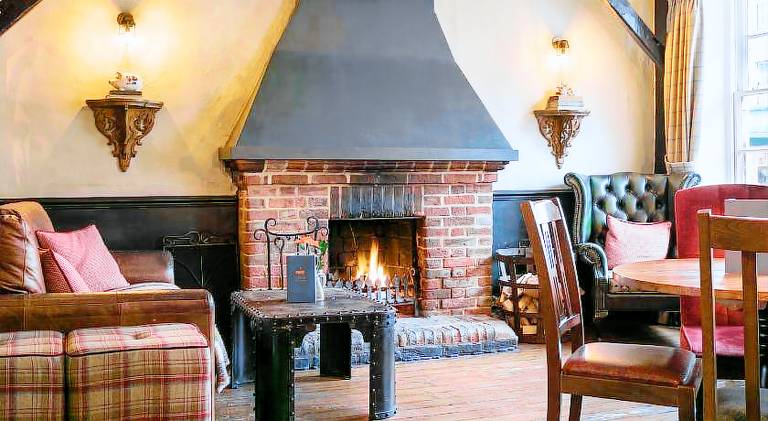 The Angel & Blue Pig — photo 4