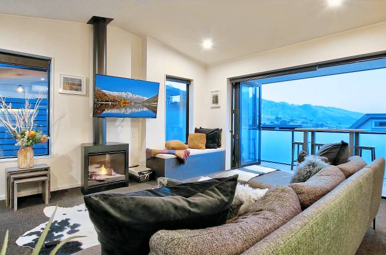 House  Frankton