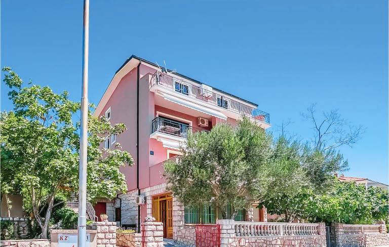 Apartament  Povile