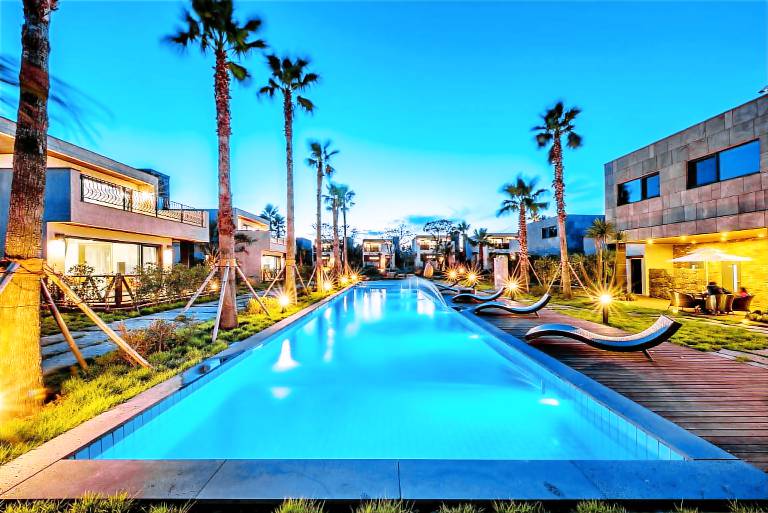 Arts Spa and Pool Villa