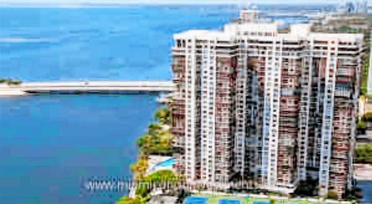 Comfy 28th floor • Brickell • Ocean & City Views — photo 5