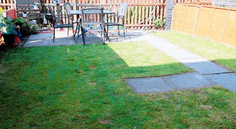 Holiday apartment with garden & BBQ — photo 4