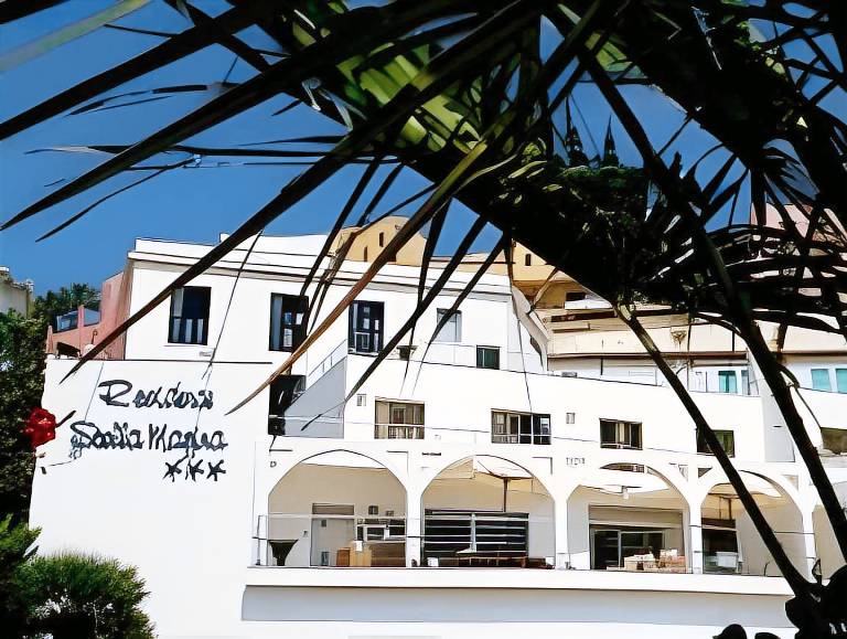 Appartamento con servizi da hotel Ustica