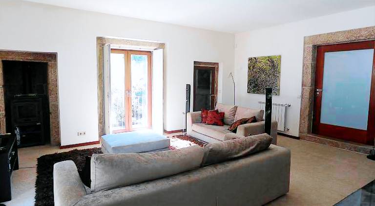 Fully equipped beautiful vacation home with yard, grill & terrace | Close to the beach | Pets are welcome — photo 2