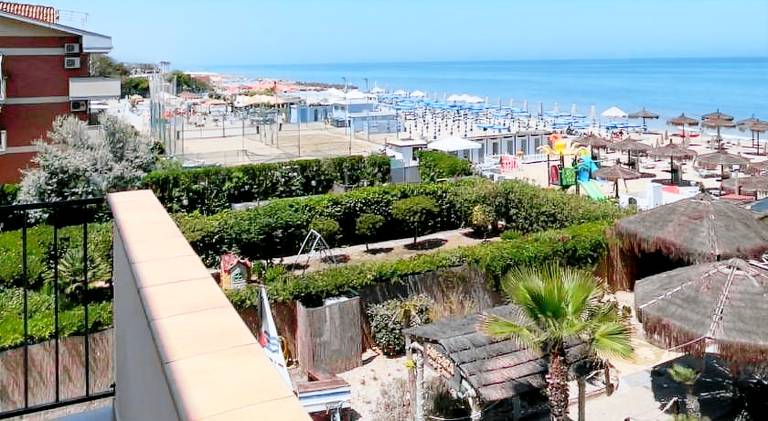 Nice apartment with terrace | Next to the beach | Pets allowed — photo 3