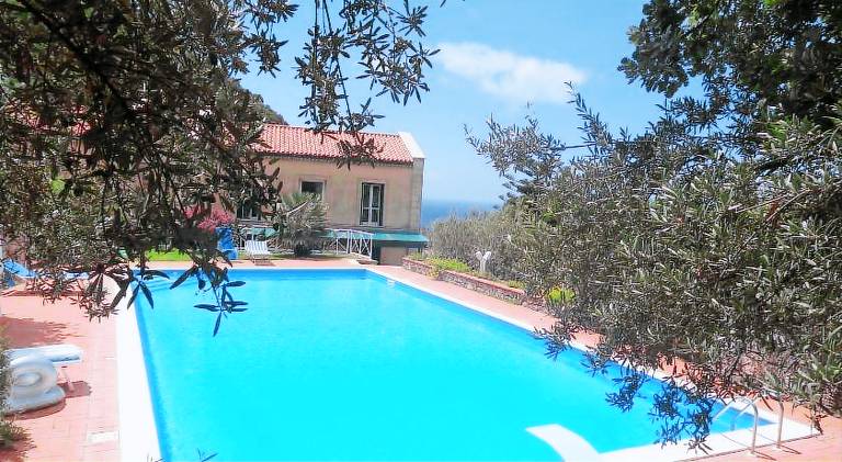Villa with pool in Maratea