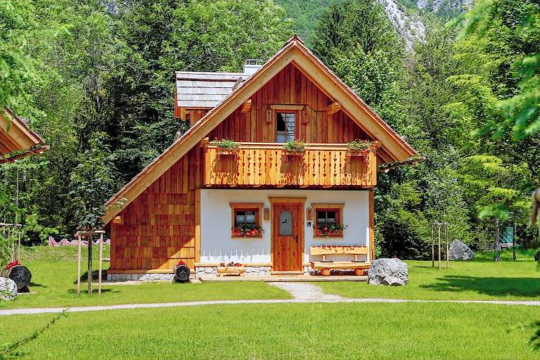 Apartma  Čadrg