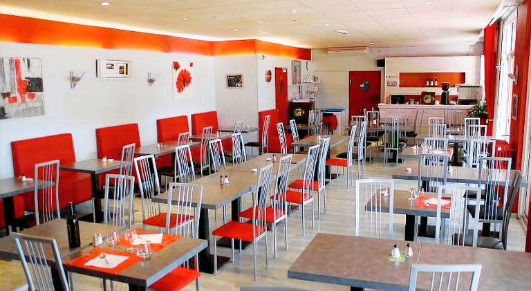 Logis Hotels - Hotel et Restaurant Le Relais des Garrigues — photo 2