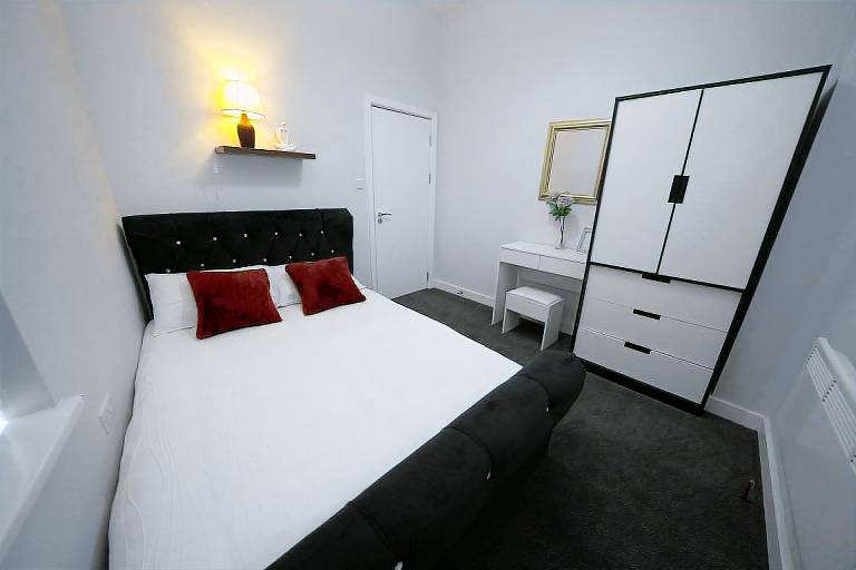 Telford Apartment Sleeps 5 85WS