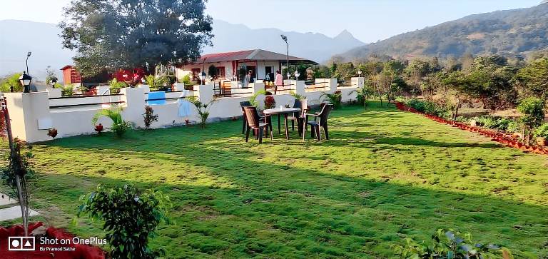Villa with jacuzzi, garden & pool | Water view | Perfect for remote work | Dogs allowed — photo 4