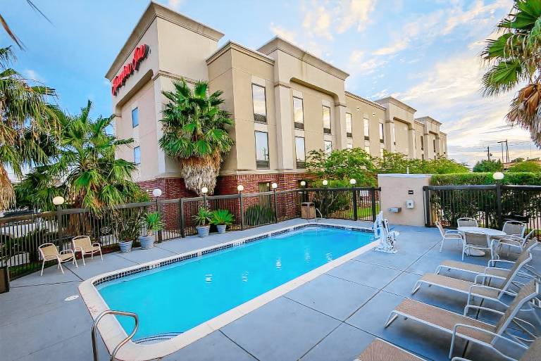 Hampton Inn Houston/Pearland — photo 5