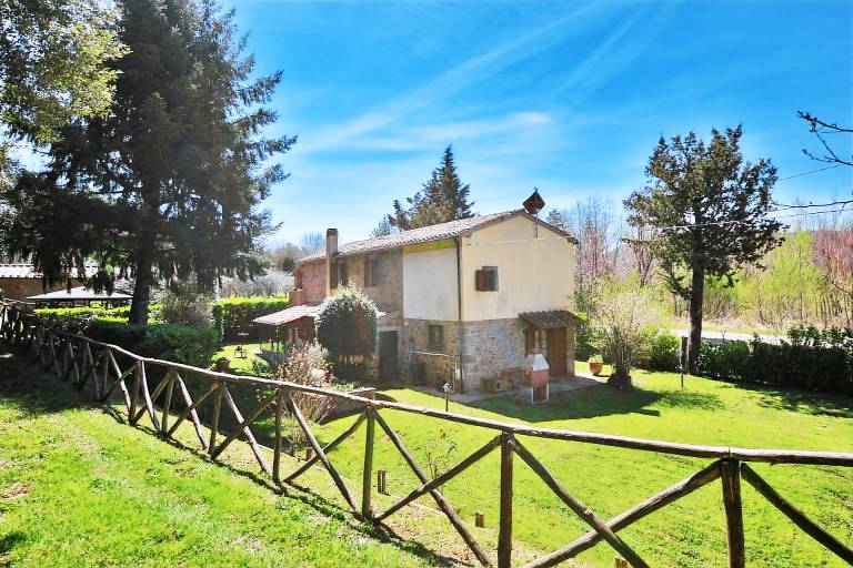 Villa Santa Fiora