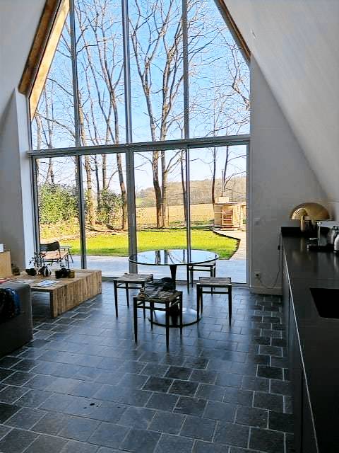 Children-friendly wonderful house with barbecue, yard & hot tub | Pets allowed — photo 2