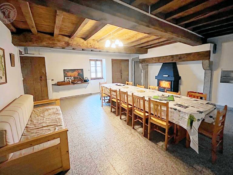 Secluded and peaceful cottage in Monts de la Madeleine, pet-friendly — photo 3