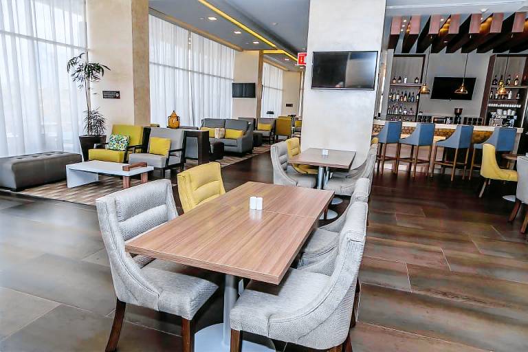 Hampton Inn & Suites by Hilton Puebla — photo 2