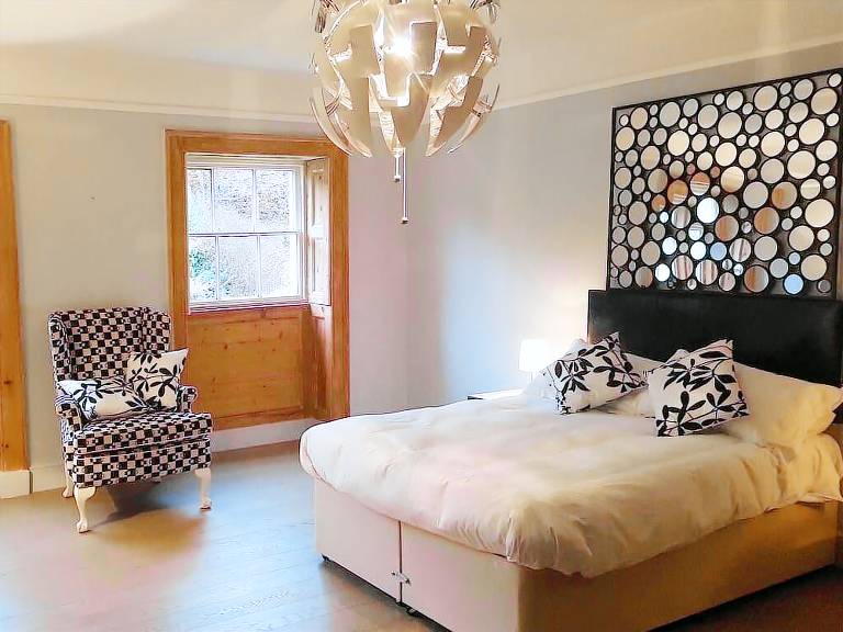 Apartment  Painswick