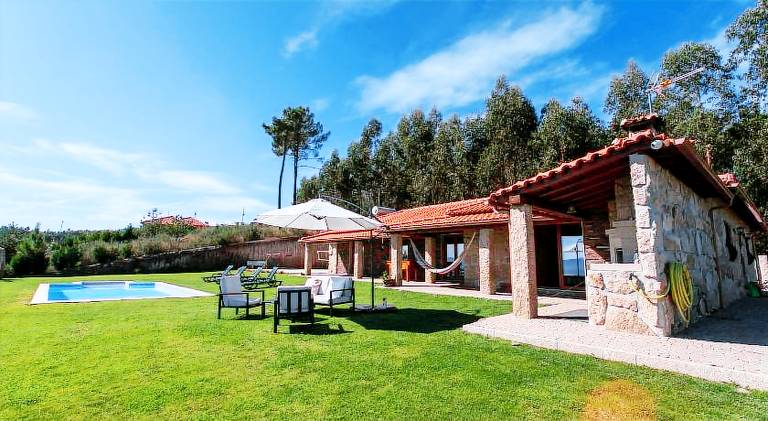 Vacation home with pool | Pets allowed in Braga