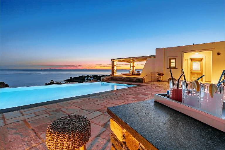 Villa Kouneli outstanding luxury in Koundouros