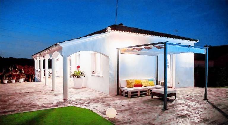 Vacation home with pool | Pets are welcome — photo 5