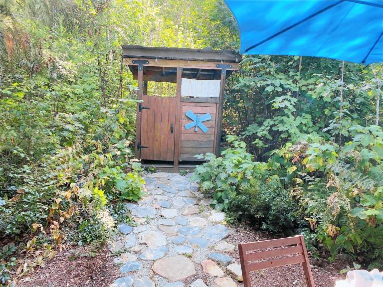 Cabin Salmon Arm
