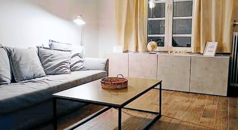 Cozy Garden House in the center of Glyfada in Glyfada