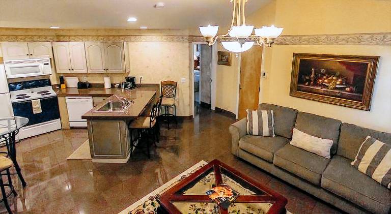 Grass Valley Courtyard Suites — photo 5