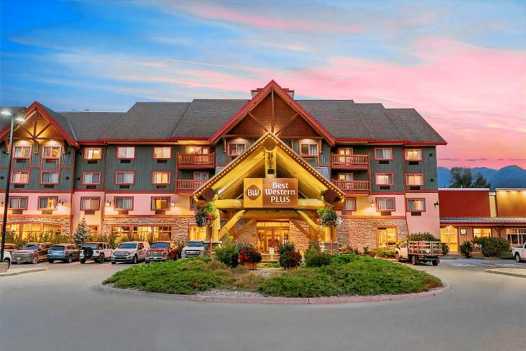 Best Western Plus Fernie Mountain Lodge in Fernie, BC