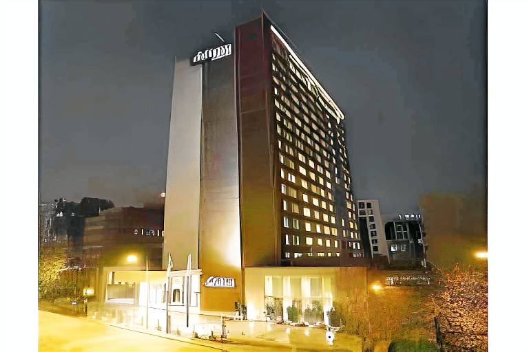 Pullman Santiago El Bosque