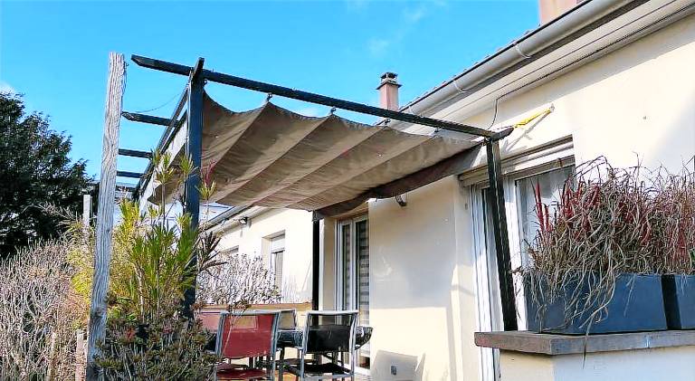 House with yard, terrace & barbeque — photo 4