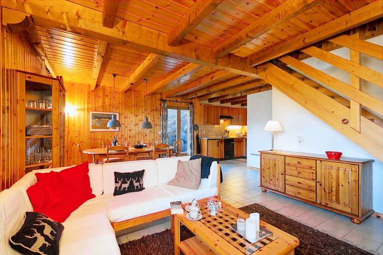 Chalet with terrace — photo 2