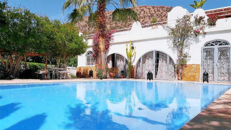 Villa Alma