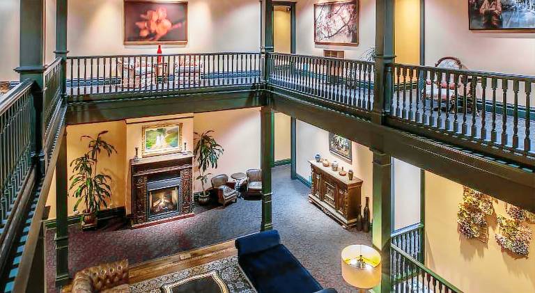Montvale Hotel in Spokane, WA