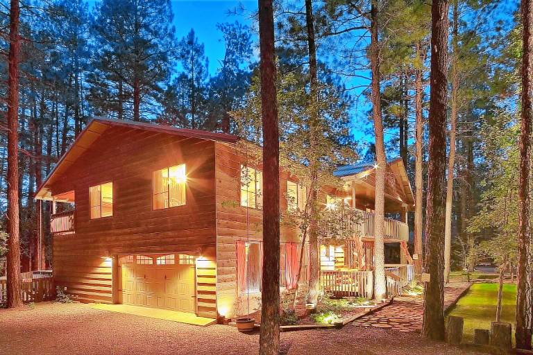 Cabin Pinetop