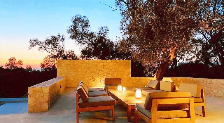 Villa with barbeque, private pool & patio | Good for workation | Pets allowed — photo 5