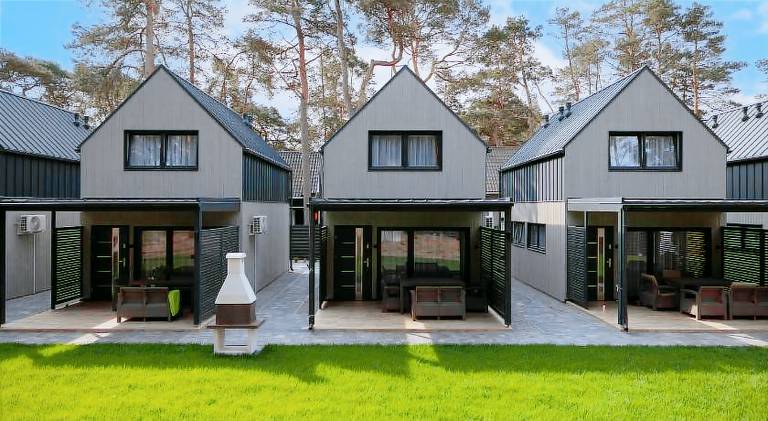 Vacation home with patio | Beach nearby | Dogs allowed in Rewal